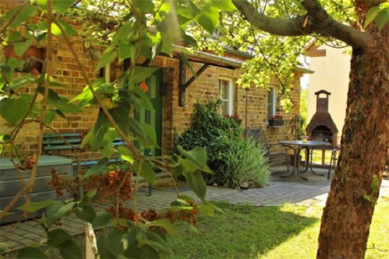 Bauernhof Ladusch Apartamento Mucka Exterior foto